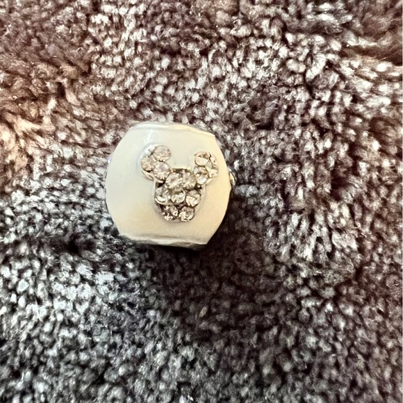 Pandora I Heart Mickey white with crystals - Picture 1 of 3